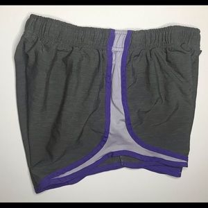 Nike Women’s Dri-Fit Tempo Running Shorts